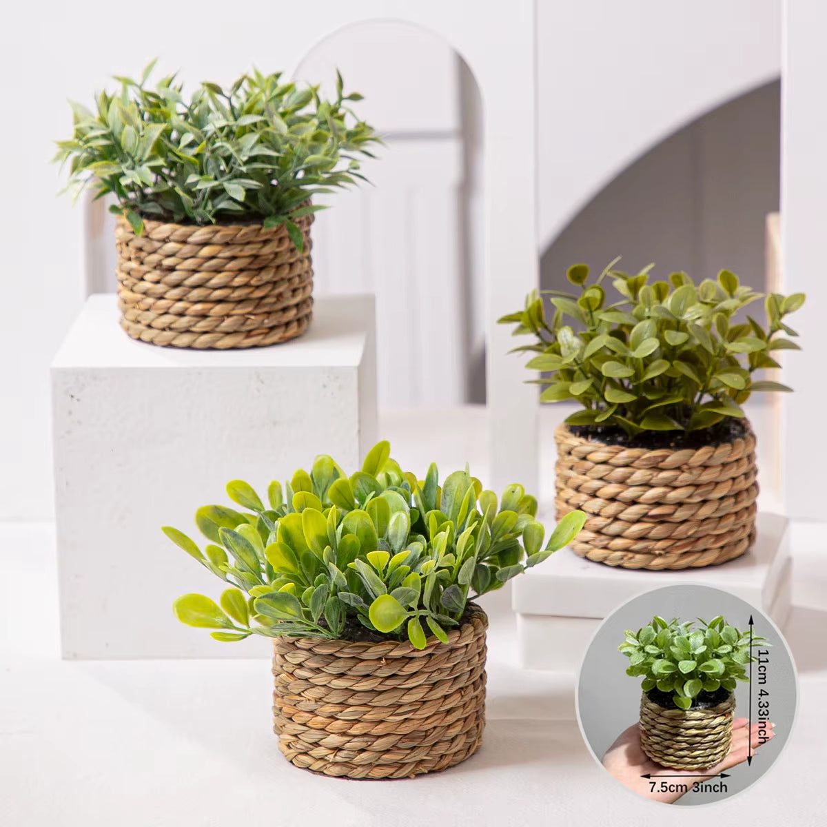 Green Artificial Plants Eucalyptus Grass Woven Small Potted Plants Grass Mound 11Cm PE Material Home Decoration